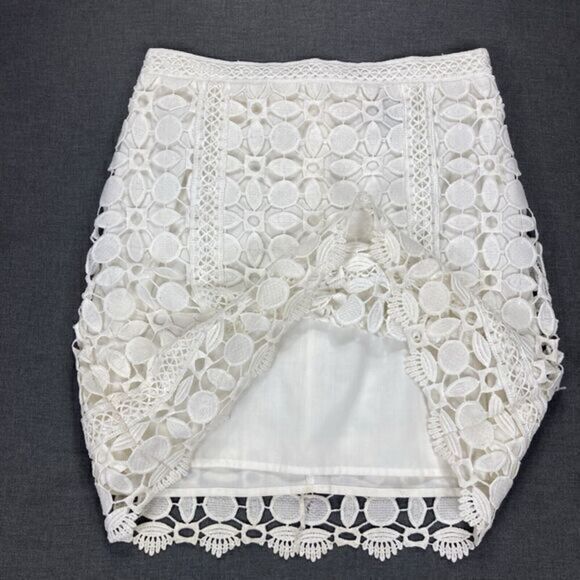 Topshop Skirt Womens 6 White Crochet Lace Embroidered Zip Back Boho Pull On Mini - Picture 5 of 13